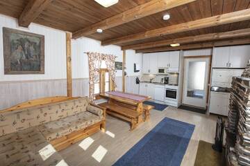 Фото номера Коттедж с 2 спальнями и сауной Шале Koli Freetime Cottages г. Ахмоваара 4